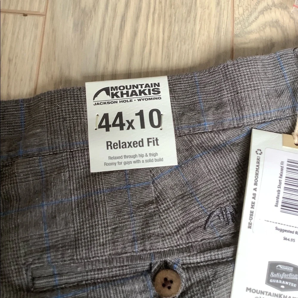 NWT Mountain  khakis gunmetal boardwalk shorts❤️❤️❤️
